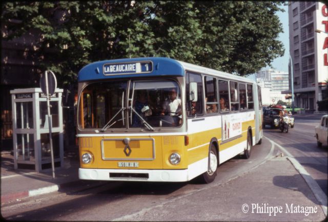 Saviem SG 220 N°211